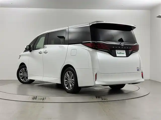 トヨタ アルファードハイブリット Z 埼玉県 2024(令6)年 1.1万km プラチナホワイトパールマイカ トヨタセーフティセンス/トヨタチームメイト/左右独立ムーンルーフ/純正14インチメモリナビ/Bluetooth/フルセグ/パノラミックビューモニター/デジタルインナーミラー/ドライブレコーダー/両側パワースライドドア/レザーシート/シートヒーター/シートベンチレーション/パワーバックドア/パドルシフト/プッシュスタート/スマートキー