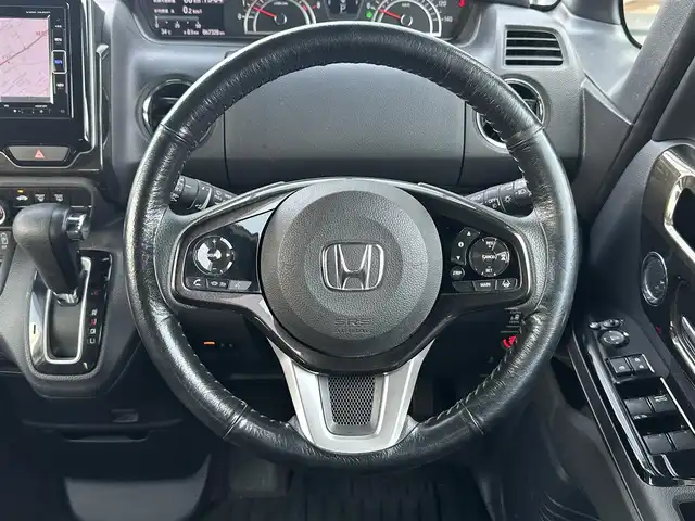 ホンダ Ｎ ＢＯＸ カスタム G L ホンダセンシング 千葉県 2018(平30)年 6.8万km シャイニンググレーM 純正メモリナビ/(フルセグTV CD DVD BT FM AM)/バックカメラ/衝突被害軽減システム/車線逸脱警報/クルーズコントロール/パワースライドドア/横滑り防止装置/ETC/アイドリングストップ/LEDヘッドライト/フォグランプ/オートライト/ウィンカーミラー/電動格納ミラー/純正14インチAW/シートリフター/プッシュスタート/スマートキー/フロアマット/ドアバイザー/スペアキー/取扱説明書/保証書