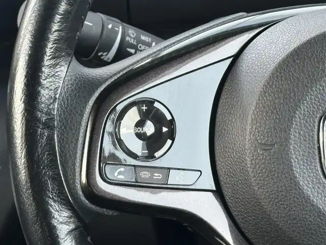 ホンダ Ｎ ＢＯＸ カスタム G L ホンダセンシング 千葉県 2018(平30)年 6.8万km シャイニンググレーM 純正メモリナビ/(フルセグTV CD DVD BT FM AM)/バックカメラ/衝突被害軽減システム/車線逸脱警報/クルーズコントロール/パワースライドドア/横滑り防止装置/ETC/アイドリングストップ/LEDヘッドライト/フォグランプ/オートライト/ウィンカーミラー/電動格納ミラー/純正14インチAW/シートリフター/プッシュスタート/スマートキー/フロアマット/ドアバイザー/スペアキー/取扱説明書/保証書