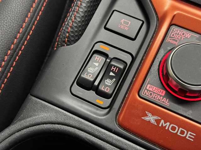 スバル フォレスター X－ブレイク 三重県 2018(平30)年 3.1万km ダークグレーメタリック 2.5L ガソリン/4WD/MTモード付フロアCVT/純正 8インチナビ CN-LR840D/（FM/AM/SD/iPod/TV/USB/Bluetooth/MEMORY MUSIC/CD/DVD/HDMI/VTR/CarPlay/AndroidAuto）/リヤビューモニター＆フロント・サイドビューモニター/ドライブレコーダー前方/ETC2.0/EyeSight/・プリクラッシュブレーキ/・アクティブレーンキープ/・AT誤発進/誤後進抑制制御/・車線逸脱警報＆ふらつき警報/・全車速追従機能付クルコン/・先行車発進お知らせ機能/・後退時ブレーキサポート/［OP：アドバンスドセイフティパッケージ］/・アダプティブドライビングビーム/・スバルリヤビークルディテクション（SRVD：後側方警戒支援システム）/装備/・【OP】スマートリヤビューミラー（デジタルインナーミラー）/・撥水ハーフレザーシート/・8wayパワーシート（Dメモリー付/N）/・シートヒーター（D/N/2nd左右）/・ステアリングヒーター/・パドルシフト/・オートライト＆ワイパー/・ステアリング連動LEDヘッドランプ（SRH）/・ルーフレール/・左右独立オートエアコン/・電子パーキングブレーキ/・パドルシフト/・ステアリングスイッチ/・保/取/ナビ取/など
