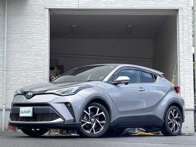 トヨタ Ｃ－ＨＲ G 大分県 2019(令1)年 2.1万km ガンＭ 純正ナビゲーション/ブルートゥース/フルセグTV/バックカメラ/ハーフレザーシート/シートヒーター/純正18インチアルミホイール /LEDヘッドライト/ビルトインETC/純正フロアマット/ドアバイザー/オートマチックハイビーム/レーンキープアシスト/衝突軽減ブレーキ/スマートキー/プッシュスタート