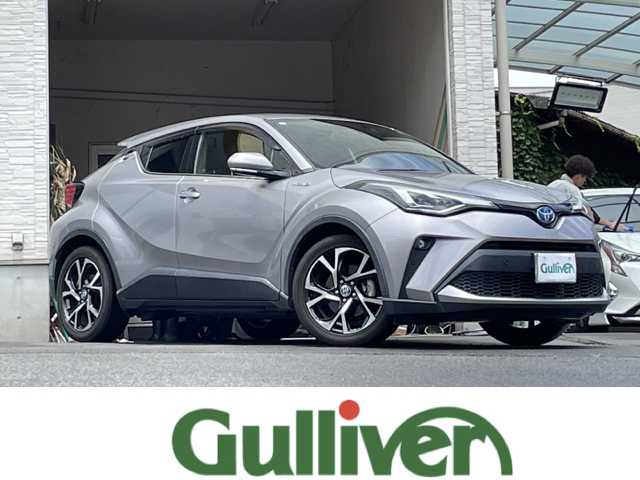 トヨタ Ｃ－ＨＲ G 大分県 2019(令1)年 2.1万km ガンＭ 純正ナビゲーション/ブルートゥース/フルセグTV/バックカメラ/ハーフレザーシート/シートヒーター/純正18インチアルミホイール /LEDヘッドライト/ビルトインETC/純正フロアマット/ドアバイザー/オートマチックハイビーム/レーンキープアシスト/衝突軽減ブレーキ/スマートキー/プッシュスタート