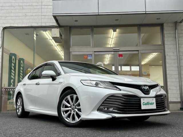 トヨタ カムリ G 埼玉県 2018(平30)年 6万km プラチナホワイトパールマイカ Toyota Safety Sense/・プリクラッシュセーフティ/・レーンディパーチャーアラート/・オートハイビーム/・レーダークルーズコントロール/運転席パワーシート/純正SDナビ/地デジTV/【Bluetooth接続】/革巻きステアリング/ウインカーミラー/純正17インチアルミホイル/サイド/カーテンエアバッグ/スマートキー