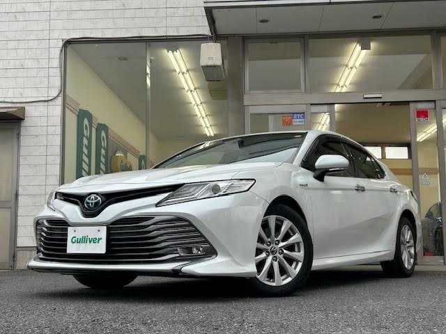 トヨタ カムリ G 埼玉県 2018(平30)年 6万km プラチナホワイトパールマイカ Toyota Safety Sense/・プリクラッシュセーフティ/・レーンディパーチャーアラート/・オートハイビーム/・レーダークルーズコントロール/運転席パワーシート/純正SDナビ/地デジTV/【Bluetooth接続】/革巻きステアリング/ウインカーミラー/純正17インチアルミホイル/サイド/カーテンエアバッグ/スマートキー