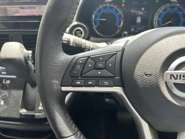 日産 デイズ HWS X プロパイロットED 滋賀県 2021(令3)年 1.9万km スパークリングレッドM 純正9インチSDナビ/(Bluetooth/CD/DVD/フルセグTV)/プロパイロット/レーンキープアシスト/クルーズコントロール（追従）/オートホールド/アラウンドビューモニター/純正ドラレコ/オートライト/LEDヘッドライト