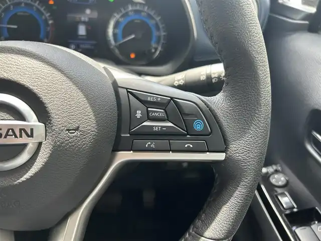 日産 デイズ HWS X プロパイロットED 滋賀県 2021(令3)年 1.9万km スパークリングレッドM 純正9インチSDナビ/(Bluetooth/CD/DVD/フルセグTV)/プロパイロット/レーンキープアシスト/クルーズコントロール（追従）/オートホールド/アラウンドビューモニター/純正ドラレコ/オートライト/LEDヘッドライト