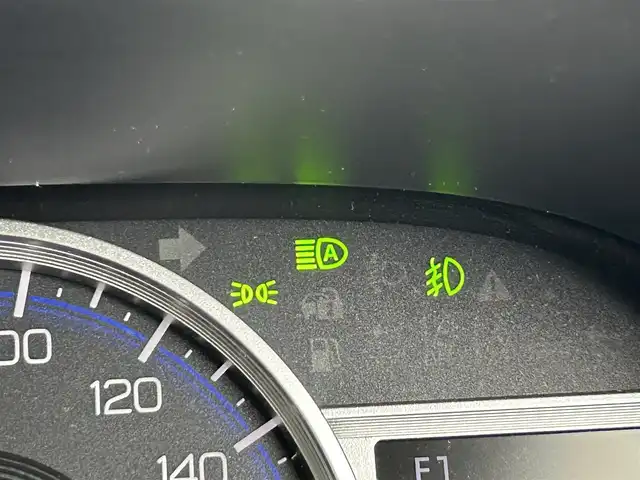 トヨタ ルーミー カスタムG 道央・札幌 2022(令4)年 3.9万km ブラックマイカメタリック ワンオーナー/寒冷地仕様/DOP9インチSDナビ　NSZT-Y68T/　DTV　CD DVD　BT　ラジオ　SD/純正エンジンスターター/ドライブレコーダー前後/バックカメラ/ステアリングスイッチ/ビルトインETC/アダプティブクルーズコントロール/スマートアシスト/　先行車発進お知らせ/　衝突警報/　車線逸脱警報/　標識認識機能/　ふらつき警報/クリアランスソナー/アイドリングストップ/横滑り防止/電動パーキング/ブレーキホールド/オートマチックハイビーム/オートライト/LEDヘッドライト/LEDフォグランプ/両側パワースライドドア/ウェルカムパワースライドドア/予約ロック機能/格納式リヤドアサンシェード/シートバックテーブル/純正アルミ組スタッドレスタイヤ積み込み/プッシュスタート/スマートキー＆スペアキー/純正フロアマット/ドアバイザー/取扱説明書/保証書