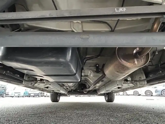 日産 デイズ ルークス ハイウェイスターX Gパッケージ 静岡県 2017(平29)年 7.6万km ホワイトパール エンジンスタートボタン/パワーステアリング/パワーウィンドウ/アイドリングストップ/ETC/スマートキー（スペアキー1本）/ AAC/純正メモリナビ（BT接続、フルセグTV、DVD再生機能）/ドライブレコーダー/ベンチシート/純正フロアマット/両側パワースライドドア/純正アルミホイール/ABS/横滑り防止装置/オートライト/オートマチックハイビーム/キセノンヘッドライト/Wエアバッグ/衝突軽減システム