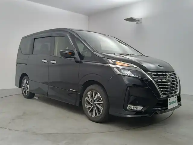 日産 セレナ ハイウェイスター V 愛知県 2020(令2)年 2.3万km ダイヤモンドブラック 純正ナビ/（AM/FM/CD/DVD/BT)/フルセグTV/フリップダウンモニター/アラウンドビューモニター/レーダークルーズコントロール/両側パワースライドドア/エマージェンシーブレーキ/レーンキープアシスト/横滑防止装置/ビルトインETC/ブラインドスポットモニター/純正16インチアルミホイール/コーナーセンサー/ドライブレコーダー/純正フロアマット/スマートキー/プッシュスタート/スペアキー×１/LEDヘッドライト/保証書