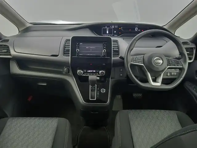 日産 セレナ ハイウェイスター V 愛知県 2020(令2)年 2.3万km ダイヤモンドブラック 純正ナビ/（AM/FM/CD/DVD/BT)/フルセグTV/フリップダウンモニター/アラウンドビューモニター/レーダークルーズコントロール/両側パワースライドドア/エマージェンシーブレーキ/レーンキープアシスト/横滑防止装置/ビルトインETC/ブラインドスポットモニター/純正16インチアルミホイール/コーナーセンサー/ドライブレコーダー/純正フロアマット/スマートキー/プッシュスタート/スペアキー×１/LEDヘッドライト/保証書