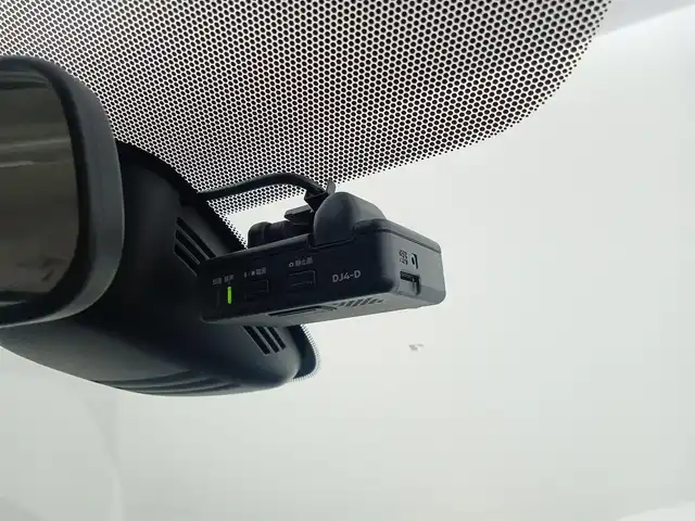 日産 セレナ ハイウェイスター V 愛知県 2020(令2)年 2.3万km ダイヤモンドブラック 純正ナビ/（AM/FM/CD/DVD/BT)/フルセグTV/フリップダウンモニター/アラウンドビューモニター/レーダークルーズコントロール/両側パワースライドドア/エマージェンシーブレーキ/レーンキープアシスト/横滑防止装置/ビルトインETC/ブラインドスポットモニター/純正16インチアルミホイール/コーナーセンサー/ドライブレコーダー/純正フロアマット/スマートキー/プッシュスタート/スペアキー×１/LEDヘッドライト/保証書