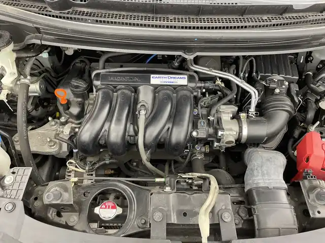 ホンダ フリード 新潟県 2018(平30)年 3.9万km ホワイトオーキッドパール 純正9インチナビ/　　フルセグ/CD/DVD/BT/バックカメラ/片側パワースライドドア/ステリングスイッチ/アイドリングストップ/オートエアコン/ウィンカーミラー/電格ミラー/スマートキー/ビルトインETC
