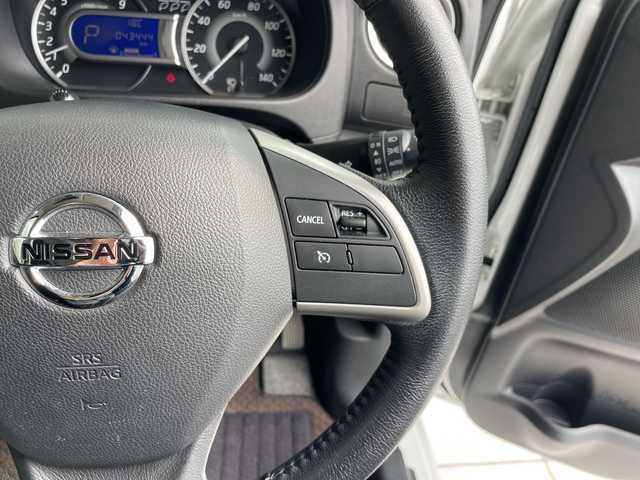 日産 デイズ ルークス ハイウェイスター Gターボ 愛知県 2018(平30)年 4.4万km ホワイトパール 純正ナビ/後席モニター/全方位カメラ/両側パワースライドドア/クルーズコントロール/バックカメラ/コーナーセンサー/純正アルミホイール/LEDヘッドライト/オートマチックハイビーム/ドライブレコーダー/ETC/衝突軽減システム/フルセグ/CD DVD/Bluetooth/ステアリングスイッチ/スマートキー/プッシュスタート