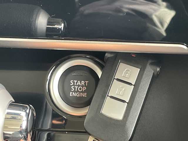 日産 デイズ ルークス ハイウェイスター Gターボ 愛知県 2018(平30)年 4.4万km ホワイトパール 純正ナビ/後席モニター/全方位カメラ/両側パワースライドドア/クルーズコントロール/バックカメラ/コーナーセンサー/純正アルミホイール/LEDヘッドライト/オートマチックハイビーム/ドライブレコーダー/ETC/衝突軽減システム/フルセグ/CD DVD/Bluetooth/ステアリングスイッチ/スマートキー/プッシュスタート