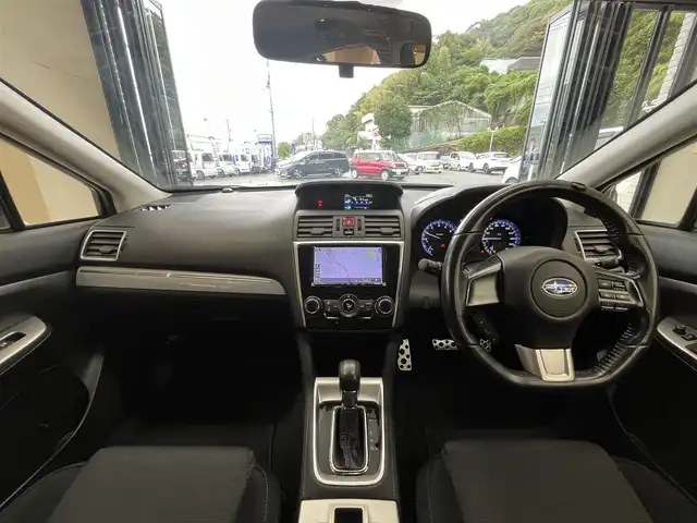 スバル レヴォーグ 1．6GT－S アイサイト 高知県 2015(平27)年 10.1万km クリスタルホワイトP (株)IDOMが運営する【じしゃロン高知店】の自社ローン専用車両になります。こちらは現金またはオートローンご利用時の価格です。自社ローンご希望の方は別途その旨お申付け下さい