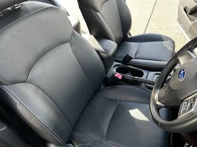 スバル フォレスター 2．0XT アイサイト 道北・旭川 2013(平25)年 6.1万km クリスタルブラックシリカ アイサイト/カロッツェリアナビ/バックカメラ/フルセグTV/レザーシート/前席パワーシート/前席シートヒーター/HIDヘッドライト/パドルシフト/クルーズコントロール/パワーバックドア/プッシュスタート/スマートキー