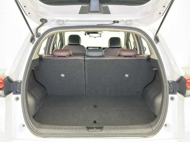 日産 オーラ G 宮城県 2022(令4)年 4.8万km ピュアホワイトパール 禁煙車/プロパイロット/エマージェンシーブレーキ/車線逸脱警報/アダプティブLEDヘッドライト/ブラインドスポットモニター/ハンドル支援/BOSEサウンドスピーカー/インテリジェントルームミラー/9型日産コネクトナビ/・BT.USB.AndroidAuto/アラウンドビューモニター/フルセグTV/電動パーキングブレーキ/AUTOHOLD/純正ドライブレコーダー(F)/ビルトインETC2.0/置き型充電/革巻きステアリング/ステアリングスイッチ/プッシュスタート/スマートキー×２/ハーフレザーシート/純正17インチアルミホイール/LEDフォグランプ/社外フロアマッド/横滑り防止機能/アイドリングストップ