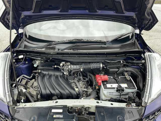 日産 ジューク 15RX Vセレクション 富山県 2016(平28)年 11.3万km アズライトブルー 禁煙車　/エマージェンシーブレーキ　/全方位カメラ　/バックカメラ　/スマートキー　/純正アルミホイール　/純正オーディオ　/ウィンカーミラー　/電動格納ミラー　/ビルトインＥＴＣ　/プッシュスタート