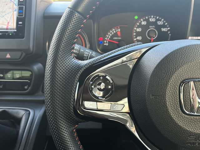 ホンダ Ｎ ＯＮＥ RS 兵庫県 2022(令4)年 2.4万km パールⅡ ワンオーナー/カラー番号【NH883PF】/ブラックルーフ/ブラックリアスポ/ブラックドアミラー/6速MT/純正ナビ/CD/DVD/フルセグTV/Bluetooth/バックカメラ/ホンダセンシング/前席シートヒーター/ETC/フルLEDヘッドランプ/オートライト/電子制御パーキングブレーキ/オートブレーキホールド/保証書/取説/スペアキー