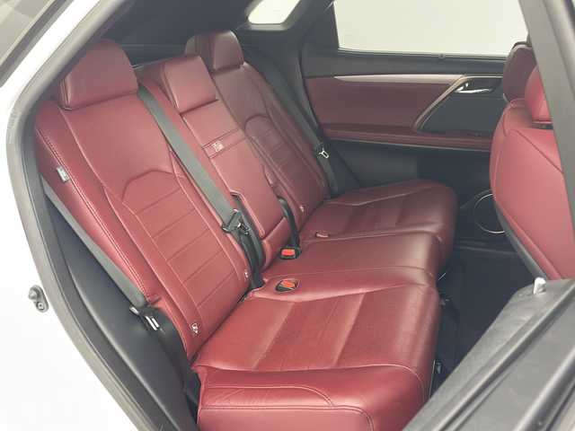 レクサス ＲＸ 300 Fスポーツ 兵庫県 2018(平30)年 5.8万km ホワイトノーヴァガラスフレーク ・レクサスセーフティーシステム/・プリクラッシュセーフティ/・レーダークルーズコントロール/・クリアランスソナー/・レーンキープアシスト/・BSM/・HUD/・純正12.3インチナビ＆フルセグ＆BT＆USB＆DVD＆BD/・バックカメラ/・左サイドカメラ/・前席シートヒーター/・前席シートベンチレーション/・赤革シート/・パワーバックドア/・前席パワーシート/・運転席メモリーシート/・ビルトインETC2.0/・純正ドライブレコーダー/・スマートキー/・プッシュスタート/・スペアキー/・革巻きステアリング/・アイドリングストップ/・純正20インチアルミホイール/・パドルシフト/・電動パーキングブレーキ/・オートホールド/・LEDヘッドライト/・フォグ/・オートライト/・オートマチックハイビーム