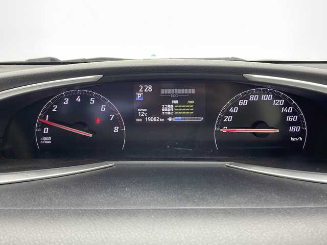 トヨタ シエンタ G 千葉県 2016(平28)年 1.9万km ヴィンテージブラウンパールクリスタルシャイン トヨタセーフティセンス/プリクラッシュセーフティ/レーンディパーチャーアラート/オートマッチクハイビーム/先行車発進アラーム/純正ナビ/　　CD/DVD/Bluetooth/AM/FM/フルセグ/バックカメラ/ビルトインETC/両側パワースライドドア/革巻きステアリング/ステアリングスイッチ/プッシュスタート/スマートキー/スペア1本