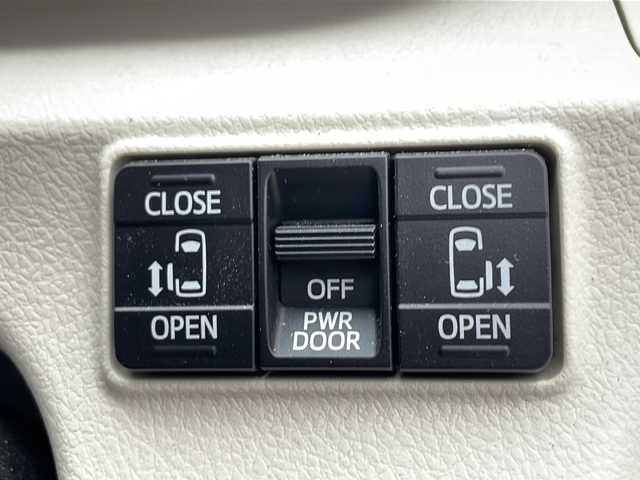 トヨタ シエンタ G 千葉県 2016(平28)年 1.9万km ヴィンテージブラウンパールクリスタルシャイン トヨタセーフティセンス/プリクラッシュセーフティ/レーンディパーチャーアラート/オートマッチクハイビーム/先行車発進アラーム/純正ナビ/　　CD/DVD/Bluetooth/AM/FM/フルセグ/バックカメラ/ビルトインETC/両側パワースライドドア/革巻きステアリング/ステアリングスイッチ/プッシュスタート/スマートキー/スペア1本