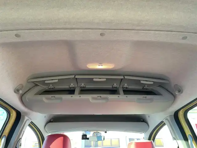 ルノー カングー ゼン 群馬県 2020(令2)年 2.4万km シトロンイエロー 安全装備/・衝突軽減ブレーキ/・オートライト/社外ナビ/・AM/FM/フルセグTV/・CD/DVD/MSV/SD/・Bluetooth/USB/バックカメラ/ドライブレコーダー/ETC/純正フロアマット/リモコンキー