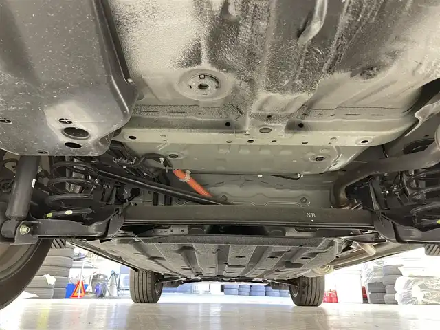 ホンダ ヴェゼル ハイブリッド e:HEV Z 滋賀県 2023(令5)年 1.2万km サンドカーキパール 純正9インチナビ/【Bluetooth/フルセグTV/USB】/バックカメラ/追従クルーズコントロール/クリアランスソナー/LEDヘッドライト/オートマチックハイビーム/ブラインドスポットインフォメーション/衝突被害軽減ブレーキ/レーンキープアシスト/前後ドライブレコーダー/D/Nシートヒーター/ワイヤレス充電/電動パーキングブレーキ/オートブレーキホールド/ビルトインETC2.0/パドルシフト/純正フロアマット/プッシュスタート/スマートキー/ステアリングリモコン