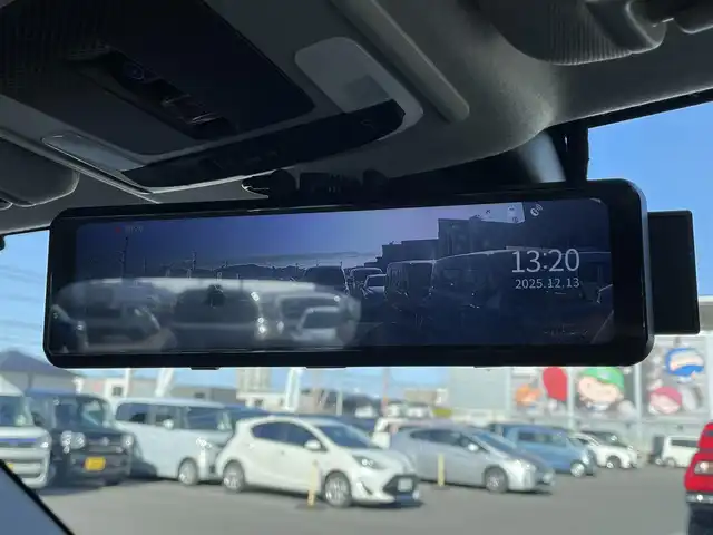 ホンダ ヴェゼル ハイブリッド e:HEV Z 滋賀県 2023(令5)年 1.2万km サンドカーキパール 純正9インチナビ/【Bluetooth/フルセグTV/USB】/バックカメラ/追従クルーズコントロール/クリアランスソナー/LEDヘッドライト/オートマチックハイビーム/ブラインドスポットインフォメーション/衝突被害軽減ブレーキ/レーンキープアシスト/前後ドライブレコーダー/D/Nシートヒーター/ワイヤレス充電/電動パーキングブレーキ/オートブレーキホールド/ビルトインETC2.0/パドルシフト/純正フロアマット/プッシュスタート/スマートキー/ステアリングリモコン