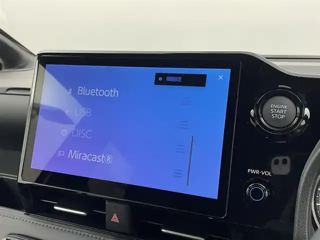 トヨタ ヴォクシー S－Z 埼玉県 2025(令7)年 0.1千km プラチナホワイトパールマイカ 登録済未使用車　快適利便パッケージ　純正１０．５インチディスプレイオーディオ　パノラミックビューモニター　ユニバーサルステップ　ＢＳＭ　ビルトインＥＴＣ２．０　　ＤＶＤ再生　三眼　シートヒーター　ＴＶ