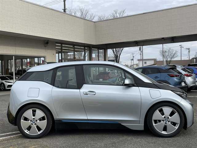 ＢＭＷ ｉ３