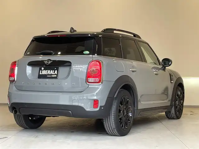 ＭＩＮＩ ミニ クロスオーバー クーパー D コーンウォールED 熊本県 2020(令2)年 7.5万km ムーンウォークグレーメタリック ・ワンオーナー/・スマートキー/・プッシュスタート/・インテリジェントセーフティ/・PDC自動起動/・パーキングアシスト/・ハーフレザーシート/・純正HDDナビ/　【Bluetooth・USB・MSV】/・バックカメラ/・ETC/・ドライブレコーダー(前方録画)/・パアーバックドア/・LEDヘッドランプ/・LEDフォグランプ/・純正マット/・保証書/取説