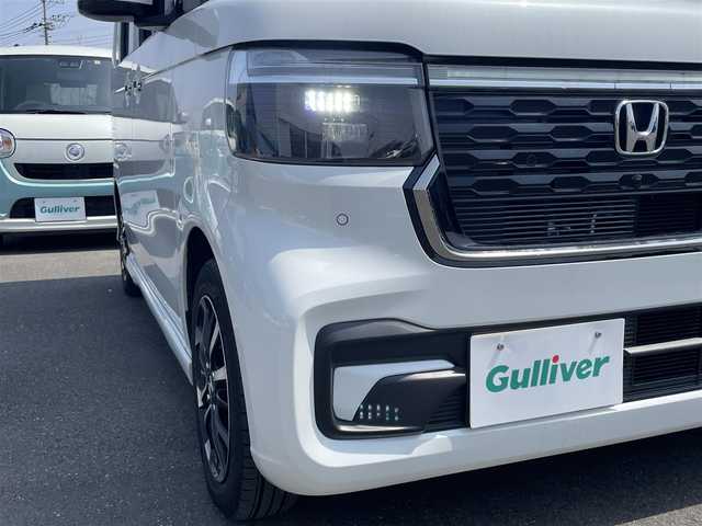ホンダ Ｎ ＢＯＸ カスタム コーディネートスタイル 茨城県 2023(令5)年 0.9万km プラチナホワイトパール 純正ディスプレイオーディオ/　　AM/FM/BT/USB/HDMI/ipod/シートヒーター/レーダークルーズコントロール/バックカメラ/前ドライブレコーダー/両側パワースライドドア/ブレーキホールド/オートライト/LEDライト/ステアリングリモコン/純正フロアマット/純正アルミホイール/ヘッドライトレベライザー