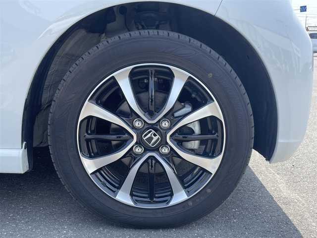 ホンダ Ｎ ＢＯＸ カスタム コーディネートスタイル 茨城県 2023(令5)年 0.9万km プラチナホワイトパール 純正ディスプレイオーディオ/　　AM/FM/BT/USB/HDMI/ipod/シートヒーター/レーダークルーズコントロール/バックカメラ/前ドライブレコーダー/両側パワースライドドア/ブレーキホールド/オートライト/LEDライト/ステアリングリモコン/純正フロアマット/純正アルミホイール/ヘッドライトレベライザー