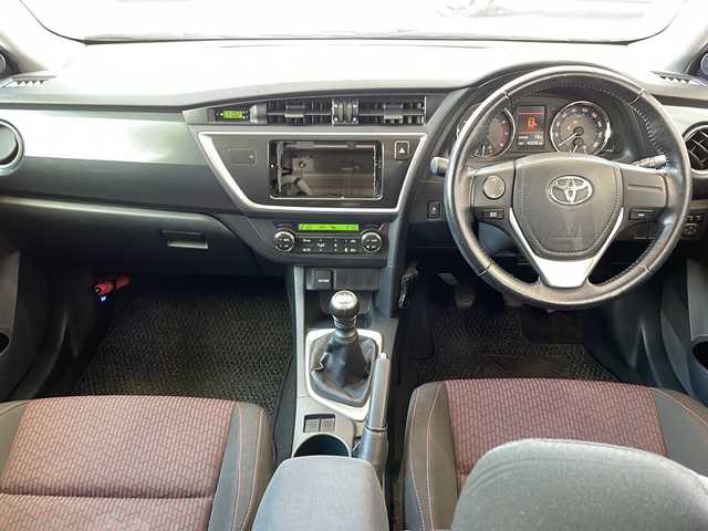 トヨタ オーリス RS Sパッケージ 秋田県 2014(平26)年 4.1万km レッドマイカメタリック プッシュスタート/電動格納ミラー/オートライト/オールオードウィンドウスイッチ/アダプティブフロントライティングシステム/サイドミラーウィンカー/純正フロアマット/純正ＡＷ夏タイヤ積込み(225/45R17)