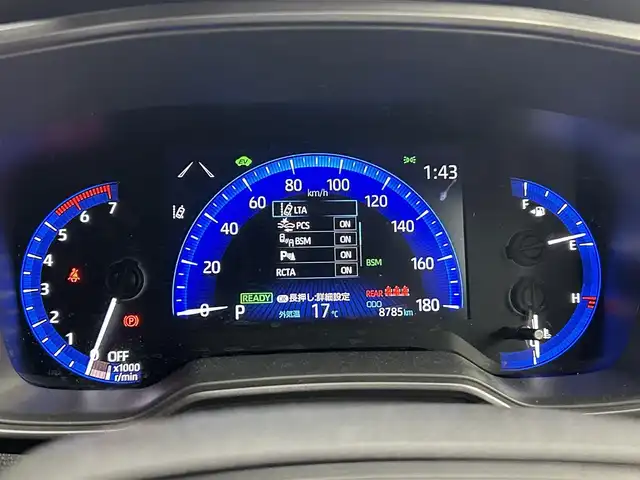 トヨタ カローラツーリング ハイブリッド W×B 50ミリオンED 道央・札幌 2022(令4)年 0.9万km ブラックマイカ ・4WD/・純正ナビ/　BT/USB/・純正ETC/・社外前後ドライブレコーダー/・バックカメラ/・衝突軽減ブレーキ/・レーダークルーズコントロール/・レーンキープアシスト/・横滑り防止/・ブラインドスポットモニター/・アイドリングストップ/・純正フロアマット/・ハーフレザー/・純正17インチAW/・LEDヘッドライト/・オートライト/・プッシュスタート/・スマートキー×2/・取扱説明書