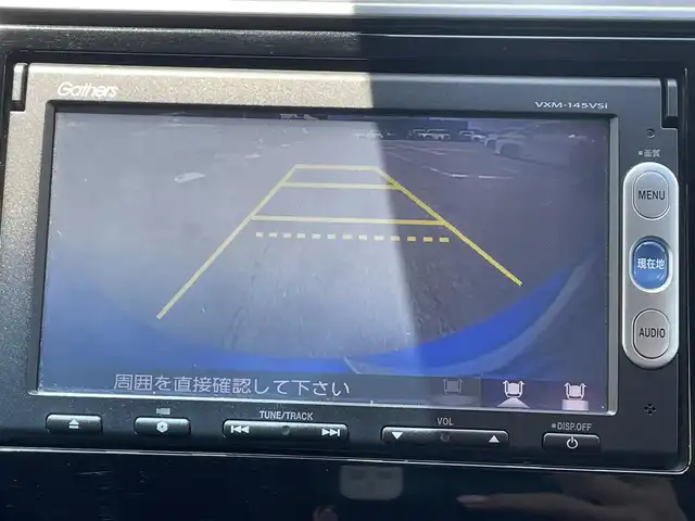 ホンダ フィット ハイブリット Lパッケージ 千葉県 2013(平25)年 6.6万km ビビットスカイブルーP ワンオーナー/あんしんパッケージ/・衝突軽減ブレーキ/・サイド＆カーテンエアバッグ/純正SDナビ【VXM-145VSi】/・CD/DVD/Bluetooth/フルセグ/バックカメラ/クルーズコントロール/スマートキー/純正LEDヘッドライト/純正15インチアルミホイール/本革巻きステアリング/ドアバイザー/ETC/新車時保証書&取扱説明書