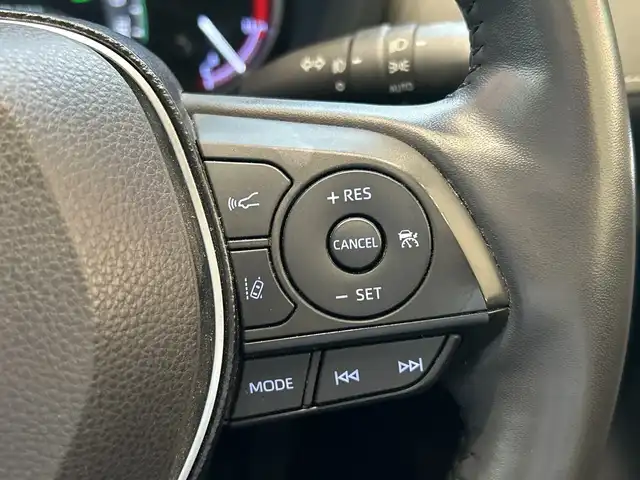 トヨタ ＲＡＶ４ G Zパッケージ 埼玉県 2020(令2)年 1.9万km ホワイトパールクリスタルシャイン トヨタセーフティーセンス/純正9インチメモリナビ/　　CD/DVD/BT/フルセグ/バックカメラ/パワーバックドア/レーダークルーズコントロール/LEDオートライト/革シート/シートヒーター/シートメモリー/純正19インチアルミホイール/ブラインドスポットモニター/デジタルインナーミラー/ステアリングスイッチ/純正ETC2.0