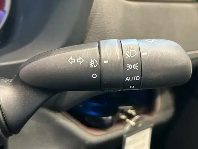 トヨタ ＲＡＶ４ G Zパッケージ 埼玉県 2020(令2)年 1.9万km ホワイトパールクリスタルシャイン トヨタセーフティーセンス/純正9インチメモリナビ/　　CD/DVD/BT/フルセグ/バックカメラ/パワーバックドア/レーダークルーズコントロール/LEDオートライト/革シート/シートヒーター/シートメモリー/純正19インチアルミホイール/ブラインドスポットモニター/デジタルインナーミラー/ステアリングスイッチ/純正ETC2.0