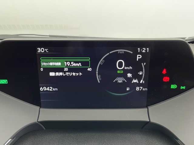 トヨタ プリウス Z 千葉県 2024(令6)年 0.7万km アティチュードブラックマイカ 禁煙車/12.3インチディスプレイオーディオ（コネクティットナビ対応）/フルセグTV　Bluetooth　AM/FM/バックカメラ/全方位カメラ/ビルトインETC2.0/オートライト/オートハイビーム/衝突軽減ブレーキ/レーンキープアシスト/ブラインドスポットモニター/ブレーキホールド/電子パーキング/メモリーシート/パワーシート/シートヒータ―/エアシート/ハンドルヒーター/オートリトラミラー/デジタルインナーミラー/タイプC入力端子