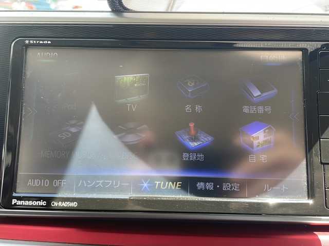 ダイハツ キャスト スポーツ SAⅡ 大阪府 2016(平28)年 11.2万km パールホワイトⅢ 社外SDナビ/・CD/FM/AM/Bluetooth/・フルセグテレビ/ETC/バックカメラ/衝突軽減ブレーキ/盗難防止装置/ステアリングリモコン/パドルシフト/シートヒーター（D席）/コーナーセンサー/ドアバイザー/LEDヘッドライト/オートライト/オートエアコン/プッシュスタート/12V電源/純正15インチアルミホイール/純正フロアマット/取扱説明書/ナビ取扱説明書/保証書