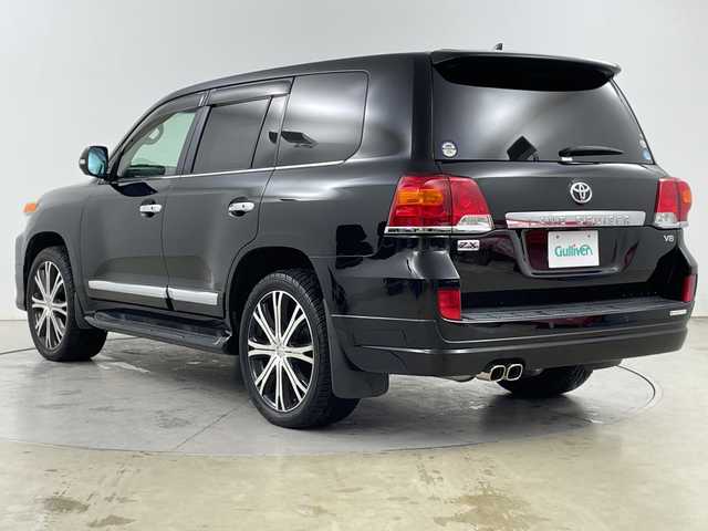 トヨタ ランドクルーザー ZX 道央・札幌 2012(平24)年 3.1万km ブラック ・4WD/・モデリスタ/・ムーンルーフ/・プレミアムサウンドシステム/・メーカー純正ナビ/　　（BT/CD/DVD/フルセグTV/MSV）/・フロント/サイド/バックカメラ/・クルーズコントロール/・ブラックレザーシート/・運転席/助手席シートヒーター/・後席シートヒーター/・運転席/助手席エアシート/・メモリーパワーシート/・ステアリングヒーター/・オートライト/LEDライト/・フォグランプ/・ハイトコントロール/・MTモード付AT/・ETC