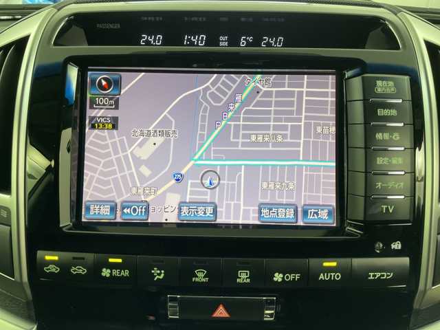 トヨタ ランドクルーザー ZX 道央・札幌 2012(平24)年 3.1万km ブラック ・4WD/・モデリスタ/・ムーンルーフ/・プレミアムサウンドシステム/・メーカー純正ナビ/　　（BT/CD/DVD/フルセグTV/MSV）/・フロント/サイド/バックカメラ/・クルーズコントロール/・ブラックレザーシート/・運転席/助手席シートヒーター/・後席シートヒーター/・運転席/助手席エアシート/・メモリーパワーシート/・ステアリングヒーター/・オートライト/LEDライト/・フォグランプ/・ハイトコントロール/・MTモード付AT/・ETC