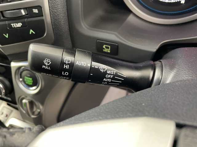 トヨタ ランドクルーザー ZX 道央・札幌 2012(平24)年 3.1万km ブラック ・4WD/・モデリスタ/・ムーンルーフ/・プレミアムサウンドシステム/・メーカー純正ナビ/　　（BT/CD/DVD/フルセグTV/MSV）/・フロント/サイド/バックカメラ/・クルーズコントロール/・ブラックレザーシート/・運転席/助手席シートヒーター/・後席シートヒーター/・運転席/助手席エアシート/・メモリーパワーシート/・ステアリングヒーター/・オートライト/LEDライト/・フォグランプ/・ハイトコントロール/・MTモード付AT/・ETC