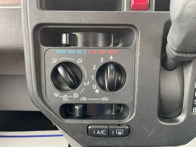 トヨタ タンク X S 宮城県 2017(平29)年 5.4万km プラムブラウンパールクリスタルシャイン (株)IDOMが運営する【じしゃロン仙台店】の自社ローン専用車両になりますこちらは現金またはオートローンご利用時の価格です。自社ローンご希望の方は別途その旨お申付け下さい/SDナビ/Bluetooth/バックカメラ/ETC/パワースライドドア/スマートアシスト