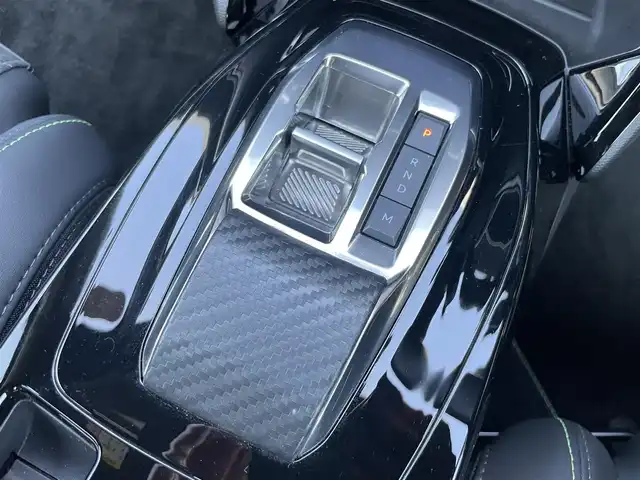 プジョー プジョー ２０８ GT 静岡県 2023(令5)年 1.5万km ネイクルホワイト 純正ディスプレイオーディオ/衝突軽減ブレーキ/アクティブクルーズコントロール/ブラインドスポット/バックカメラ/コーナーセンサー/ハーフレザーシート/シートヒーター/LEDヘッドライト/ETC