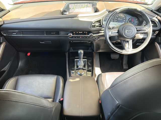 マツダ ＣＸ－３０ XD Lパッケージ 静岡県 2020(令2)年 5.4万km ソウルレッドクリスタルM 純正ナビ/・FM/・AM/・Bluetooth/・USB/・CD/DVD/・メモリーオーディオ/・TV/・HDMI/主要装備/・３６０°ビューモニター/・ＥＴＣ/・ＢＯＳＥサウンド/・レーダークルコン/・スマートブレーキサポート/・ヘッドアップディスプレイ/・ドライブレコーダー/・運転席+助手席シートヒーター/・ステアリングヒーター/・ＭＴモード付ＡＴ/・パワーシート/・i-stop/・TCS/・コーナーセンサー/・パワーバックドア