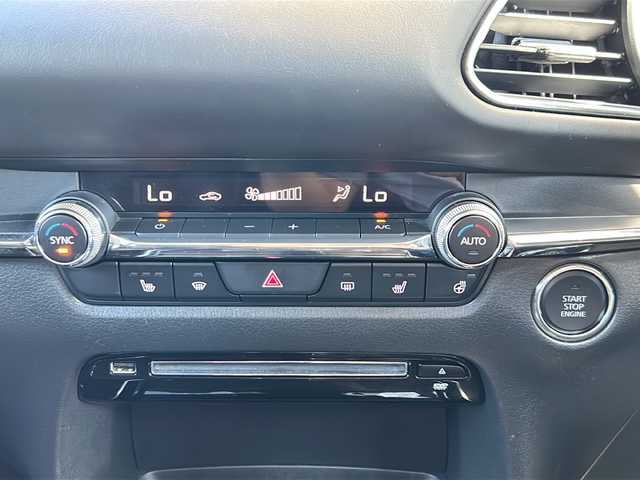 マツダ ＣＸ－３０ XD Lパッケージ 静岡県 2020(令2)年 5.4万km ソウルレッドクリスタルM 純正ナビ/・FM/・AM/・Bluetooth/・USB/・CD/DVD/・メモリーオーディオ/・TV/・HDMI/主要装備/・３６０°ビューモニター/・ＥＴＣ/・ＢＯＳＥサウンド/・レーダークルコン/・スマートブレーキサポート/・ヘッドアップディスプレイ/・ドライブレコーダー/・運転席+助手席シートヒーター/・ステアリングヒーター/・ＭＴモード付ＡＴ/・パワーシート/・i-stop/・TCS/・コーナーセンサー/・パワーバックドア