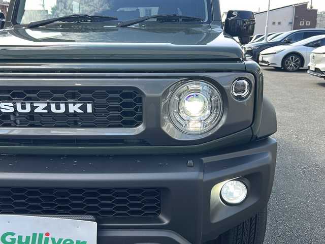 スズキ ジムニー ノマド FC 宮崎県 2025(令7)年 0.4万km Ｄグリーン ボディーカラー：ジャングルグリーン2（WA7 ）/スマートキー　社外ナビ　Bluetooth　バックカメラ　フルセグＴＶ　ＵＳＢ入力端子　クルーズコントロール　社外デジタルインナーミラー型ドライブレコーダー前後　４ＷＤ　アイドリングストップ　背面タイヤ　シートヒーター　コーナーセンサー　社外リアテール　社外サイドステップ