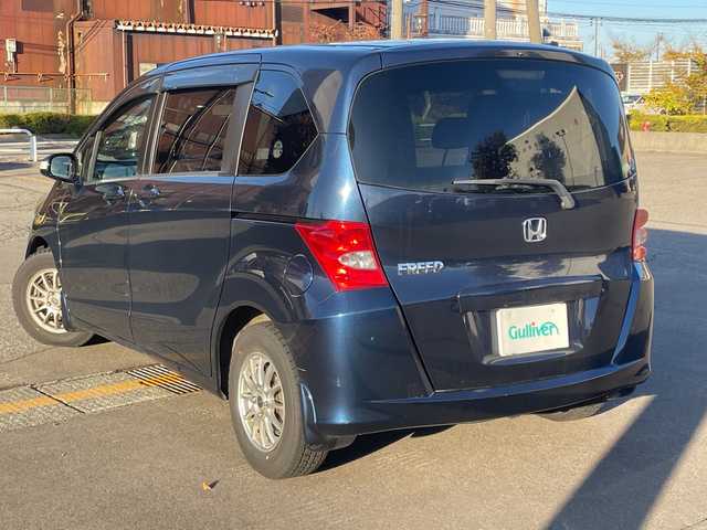 ホンダ フリード G ジャストセレクション 新潟県 2011(平23)年 12.1万km プレミアムナイトブルーパール ワンセグ/バックカメラ